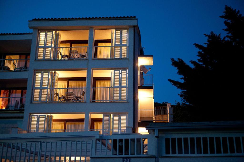 Apartments Casa Bianca Crikvenica Zewnętrze zdjęcie